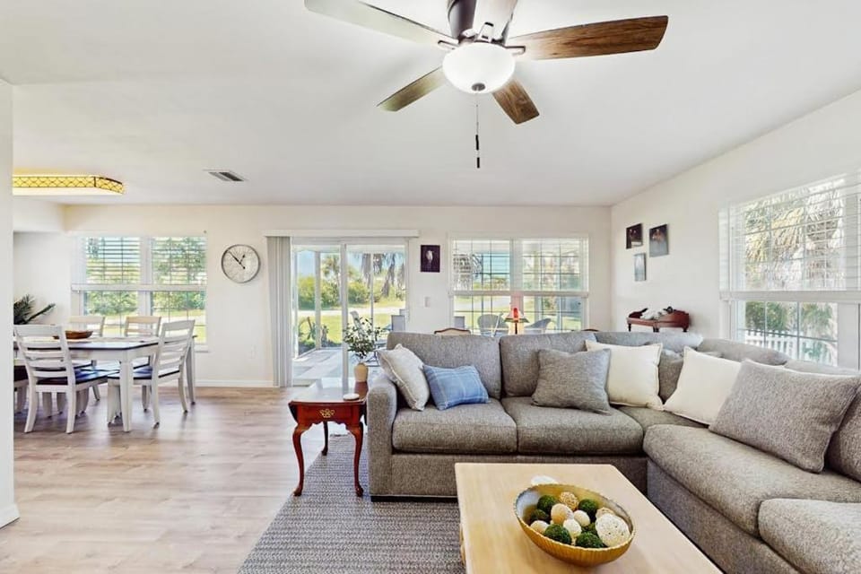 Just Beachy House in Lee County