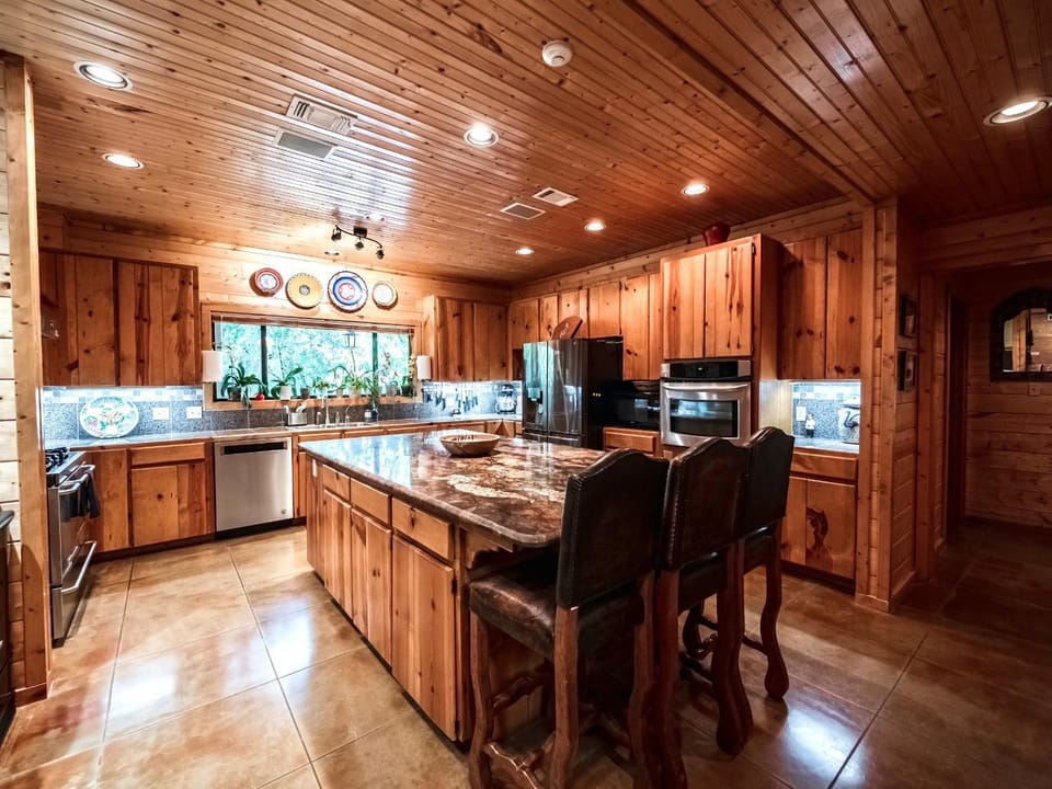 Rancho Pajaro House in Concan