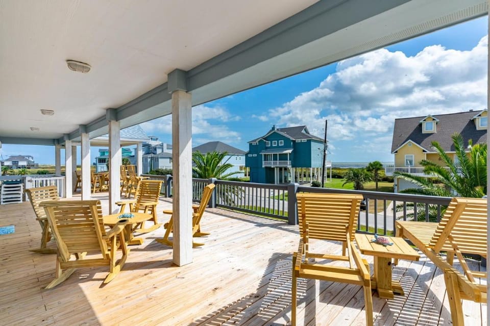 Happy Hours home House in Bolivar Peninsula