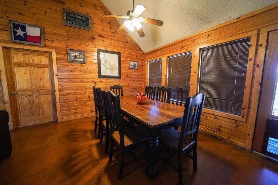 Silver Spur House in Concan