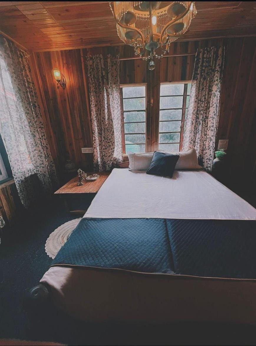 Lee's Grandma's Will Cottage Vacation rental in West Bengal