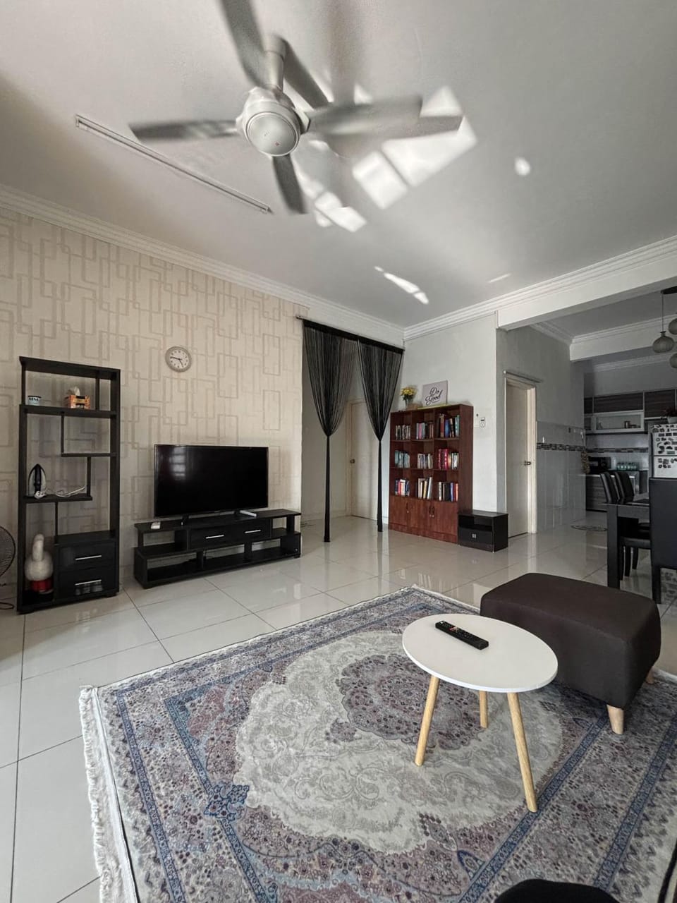 Communal lounge/ TV room, Communal lounge/ TV room, Living room, Seating area, air conditioner