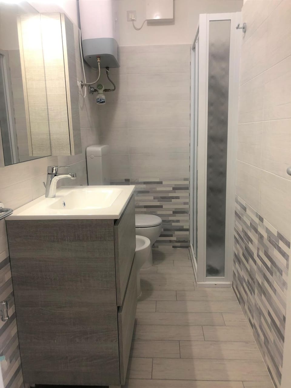 Shower, Toilet, Bathroom, bidet