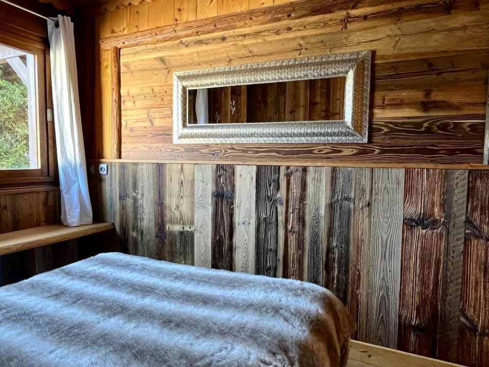 Cozy apartment chalet atmosphere Apartment in Combloux