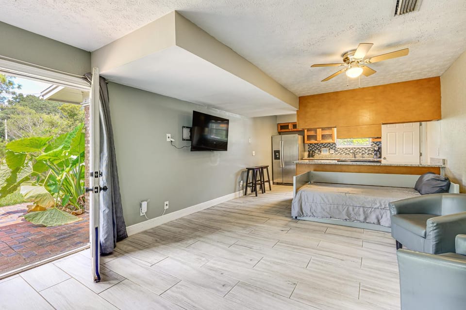 Angler’s Escape w/ River Access: JAX Townhome House in Jacksonville