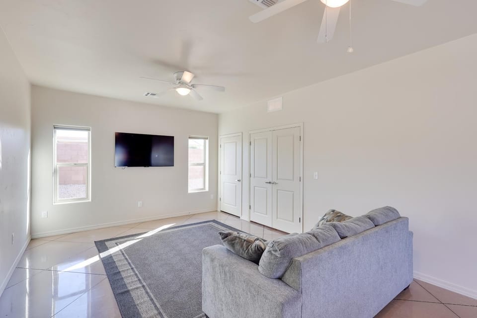 Desert Escape Near Lake Havasu & London Bridge! Apartment in Lake Havasu City