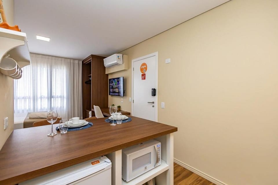 Edifício Eixo Apartment in Curitiba