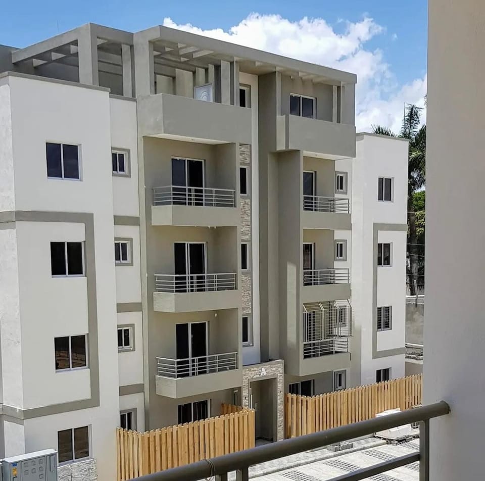Apartamento muy cerca de la embajada Americana Apartment in Santo Domingo