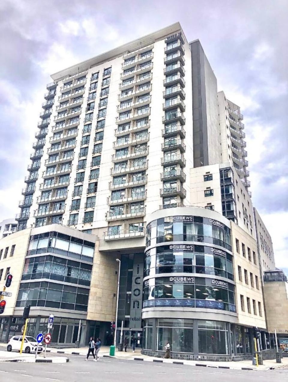 705 Icon Luxury Apartments Apartment in Cape Town