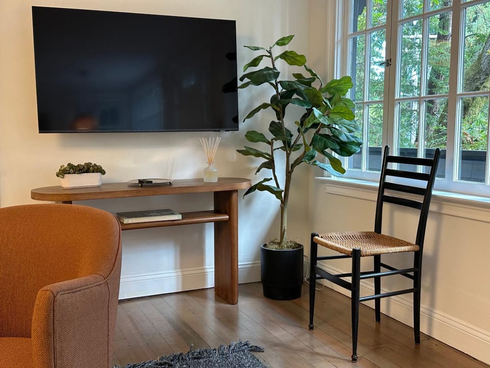 TV and multimedia, Living room