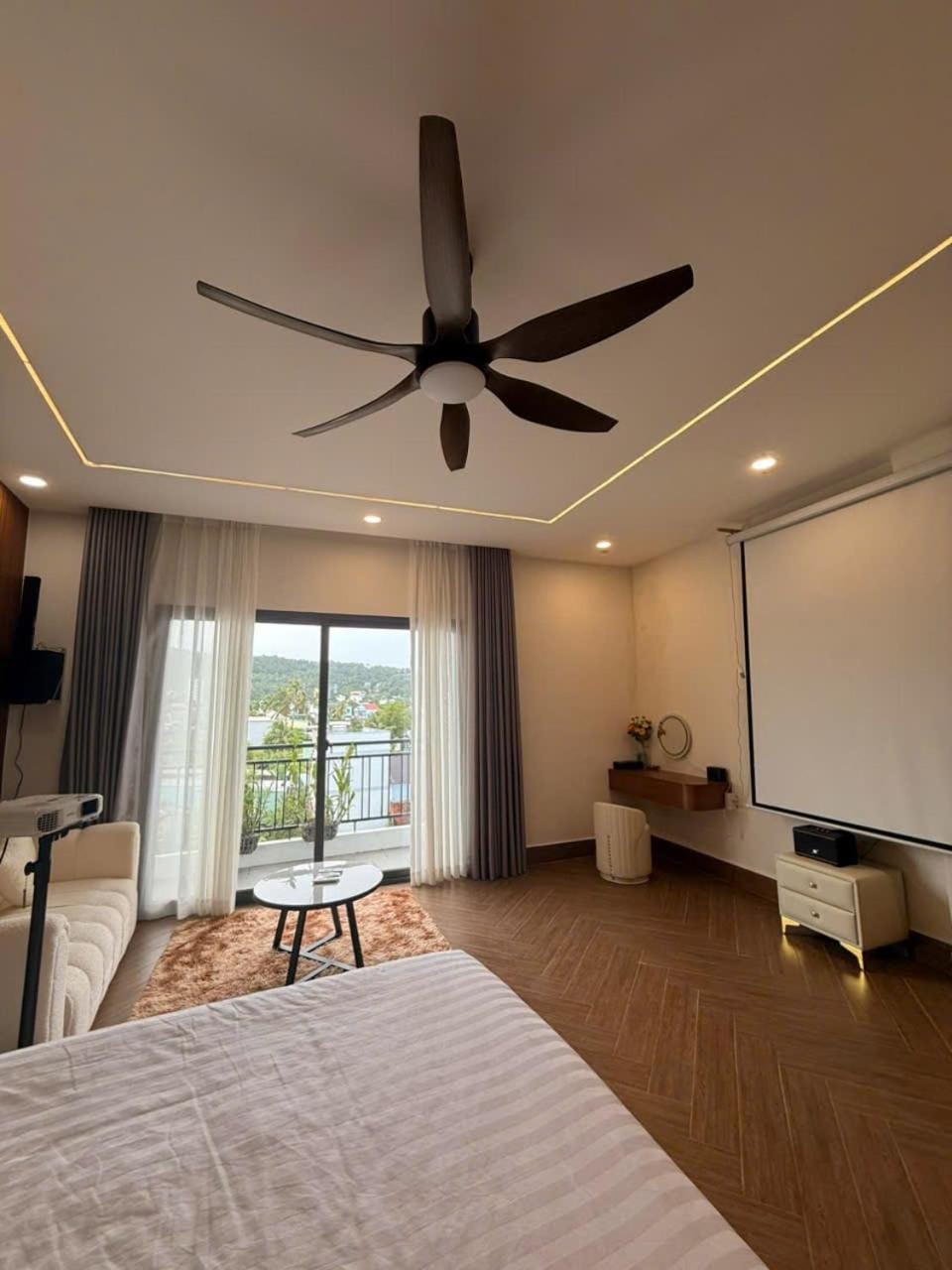 JonHouse Villa in Phu Quoc