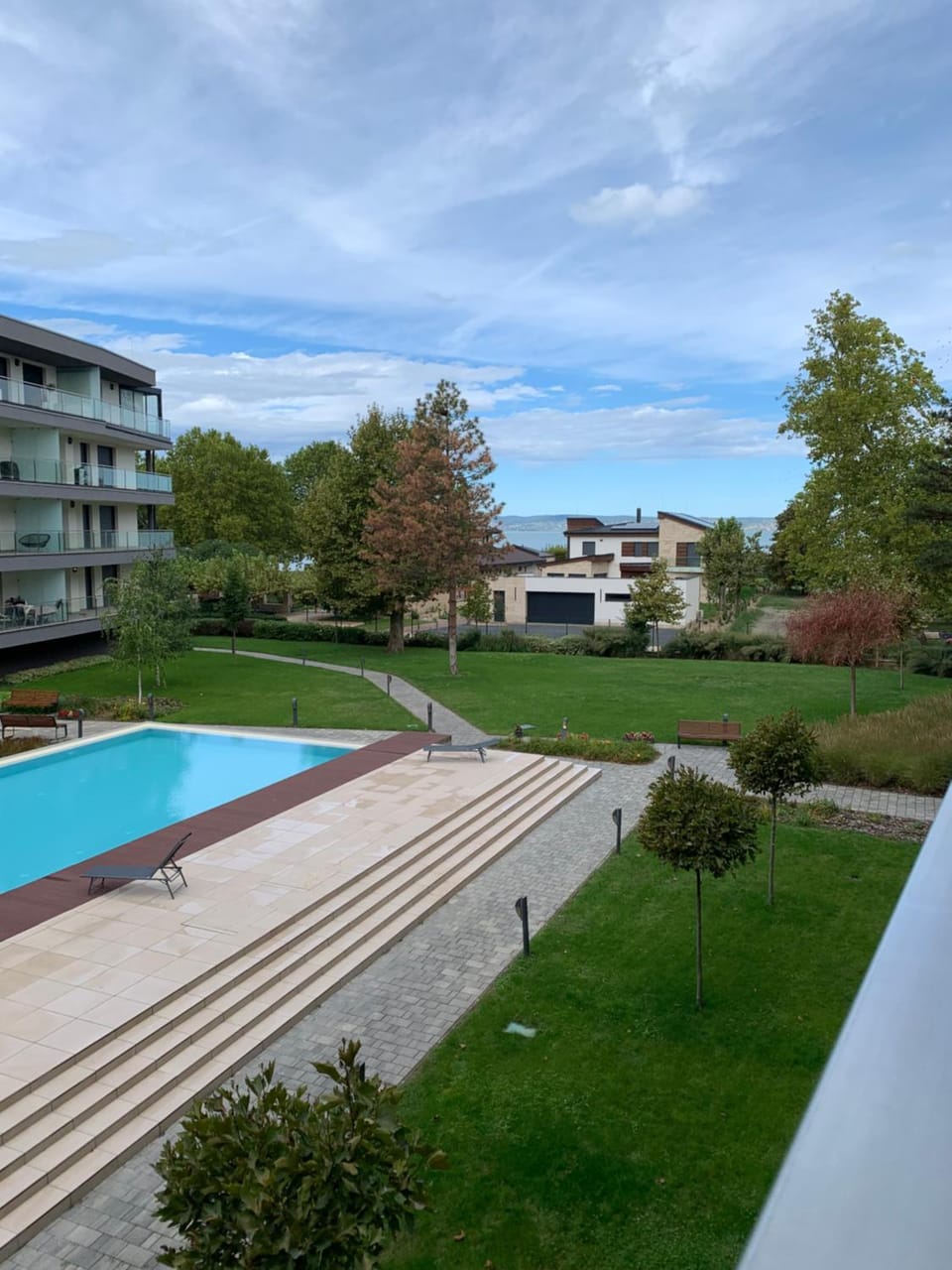 Property building, Garden, Garden view, Pool view, Swimming pool