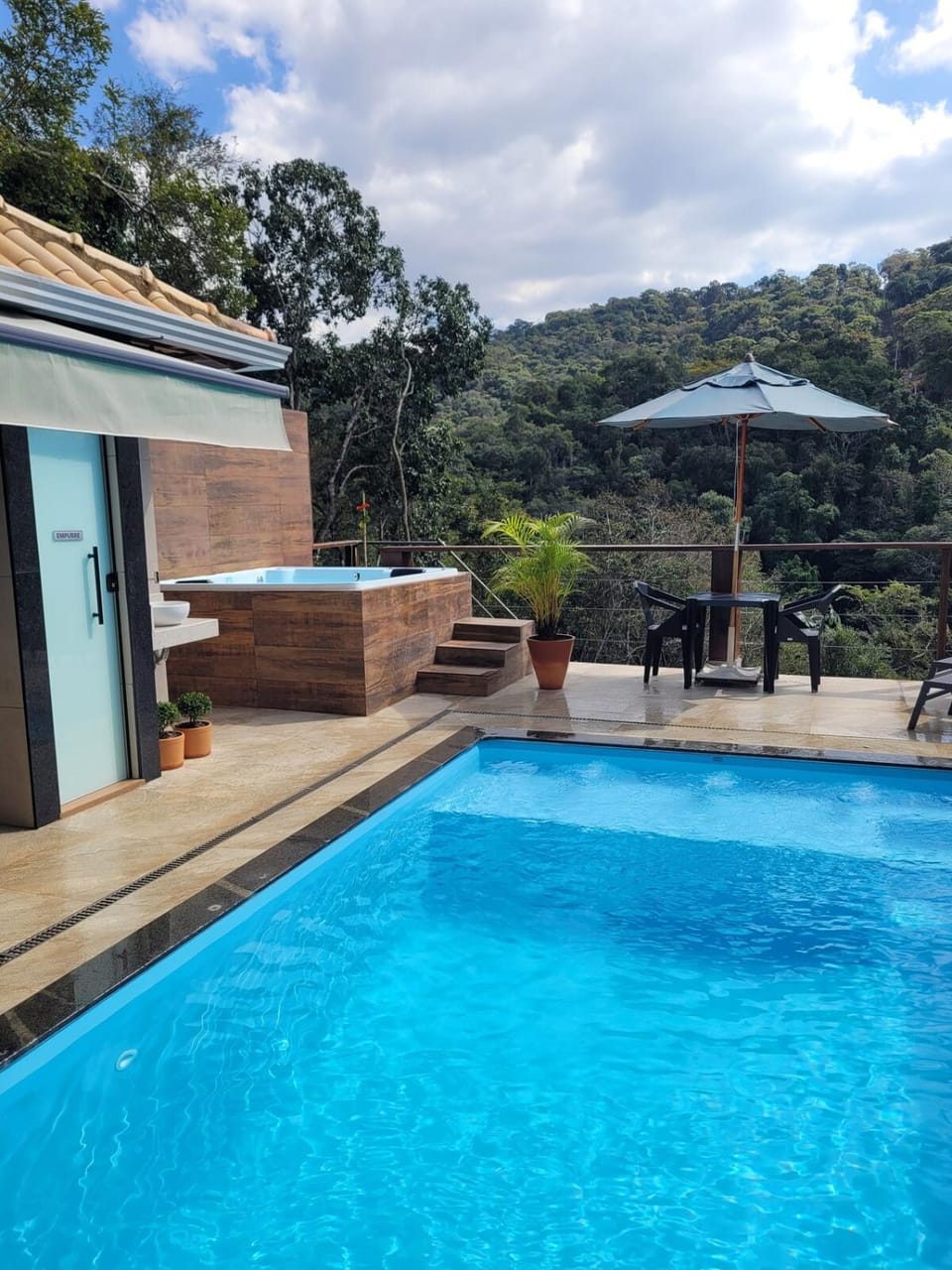 Suite da Mata Refúgio em Macacos Nova Lima House in State of Minas Gerais, Brazil