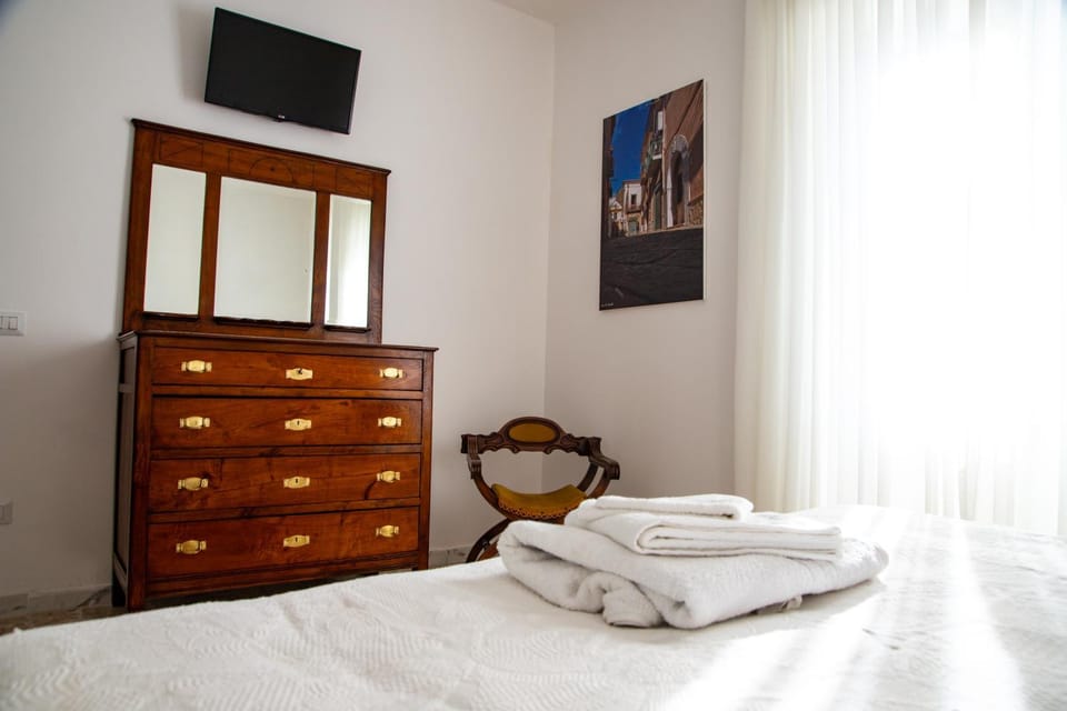 TV and multimedia, Bedroom