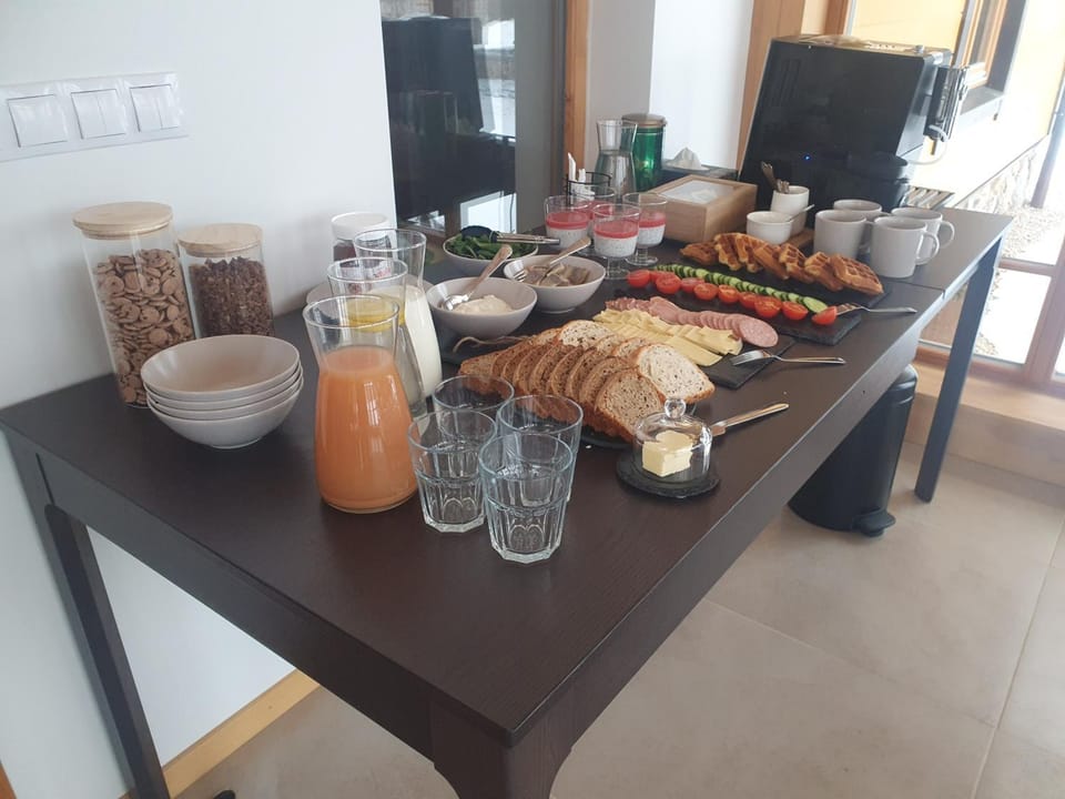 Breakfast