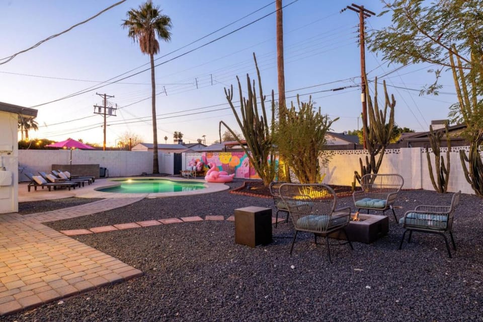 Blush Bungalow House in Tempe