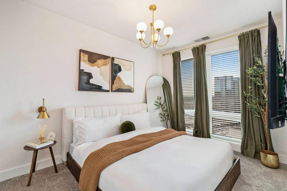 Bed, View (from property/room), Bedroom