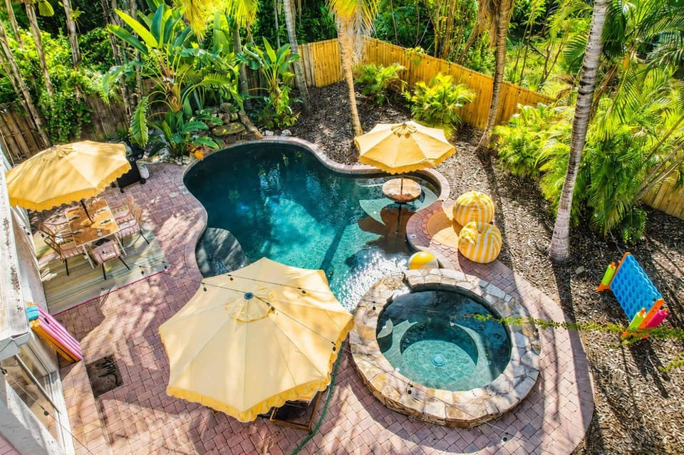 Bradenton Bliss Heated Pool Hot Tub Games House in Bradenton