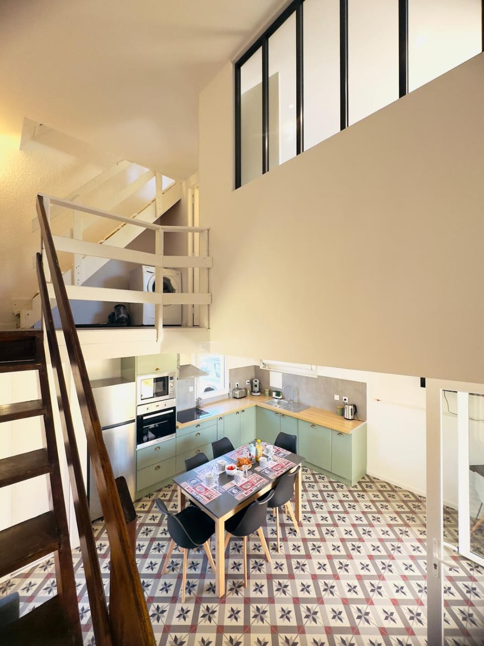 Kitchen or kitchenette, Dining area, kitchen