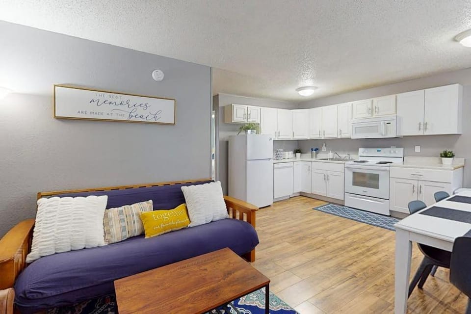 Jocelyn Manor Unit 85 House in Ocean City