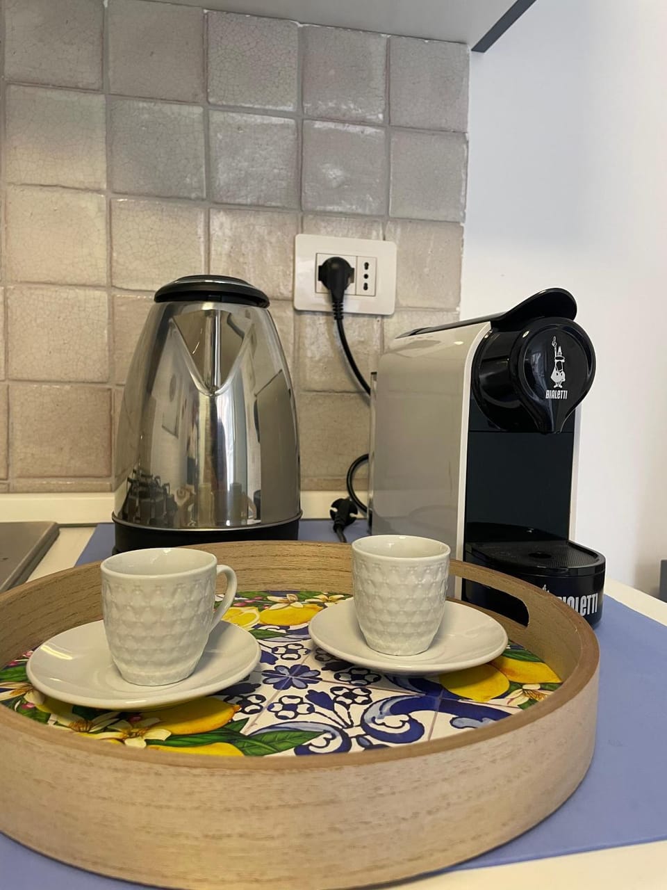 Coffee/tea facilities, Kitchen or kitchenette