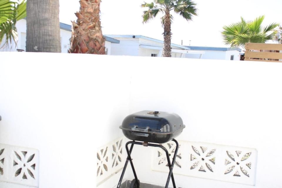 Casa Macarena- BEACH HOUSE Apartment in Ensenada