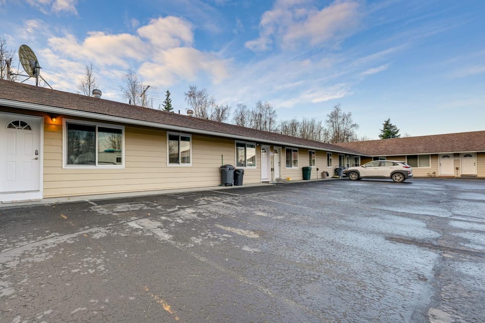 Comfort & Convenience! Apt in Central Soldotna Apartment in Soldotna