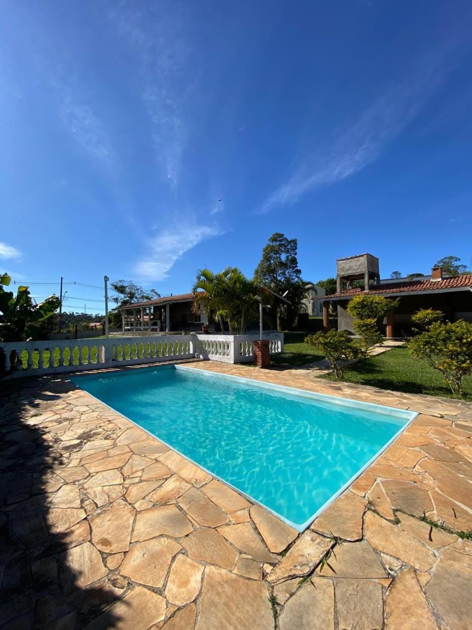 Casa de Madeira com Piscina - NATAL E ANO NOVO - PetFriendly Vacation rental in Cotia