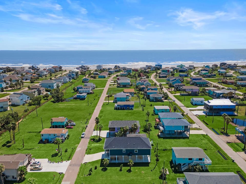 Beachside Serenity House in Hitchcock