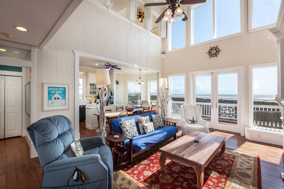 Breakers Pointe House in Galveston Island