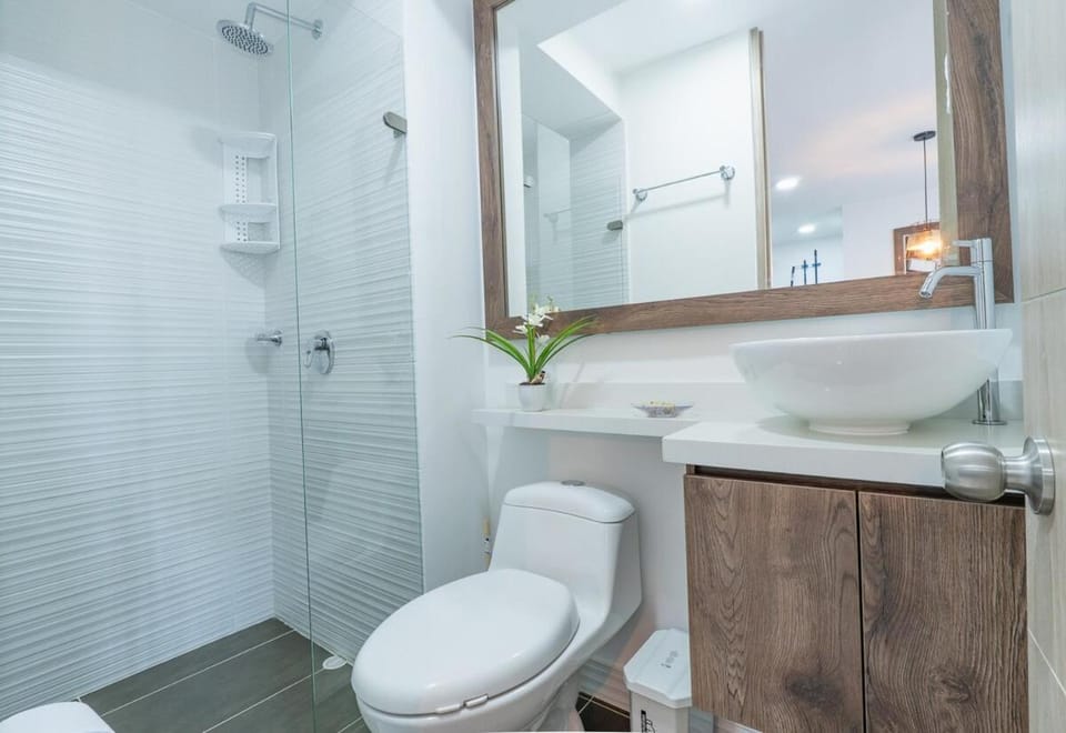 Cozy Immaculate Escape with Prime Luxury Location Apartment in Ricaurte