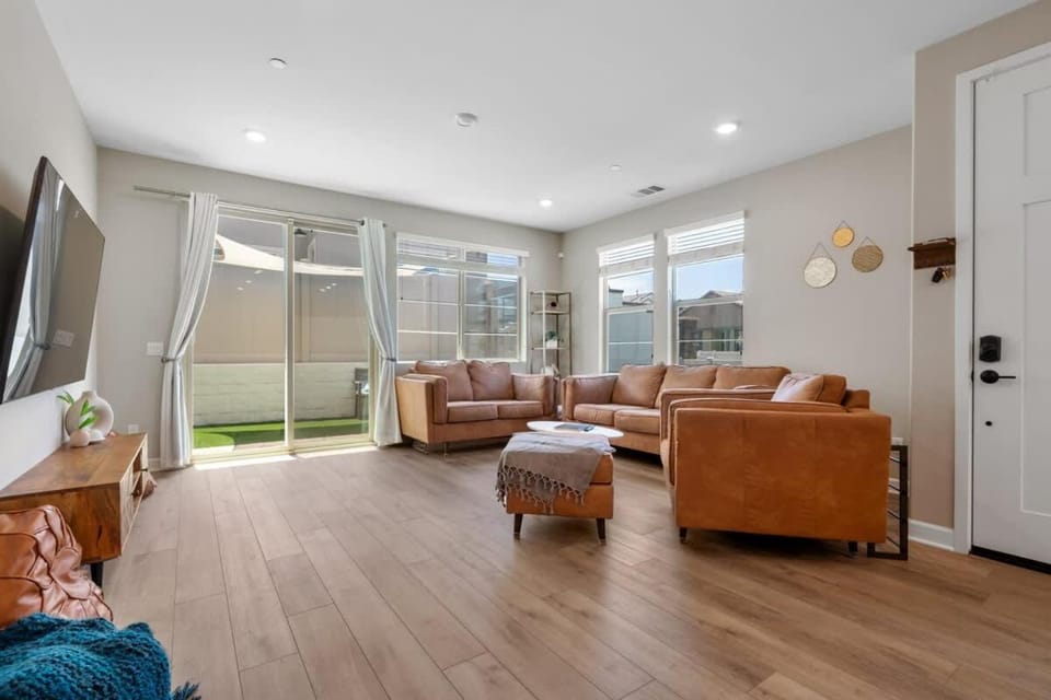 Family home with Private Gym House in San Marcos