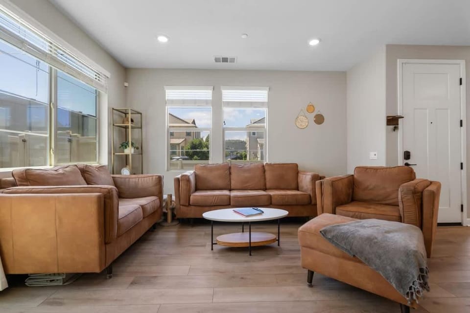 Family home with Private Gym House in San Marcos