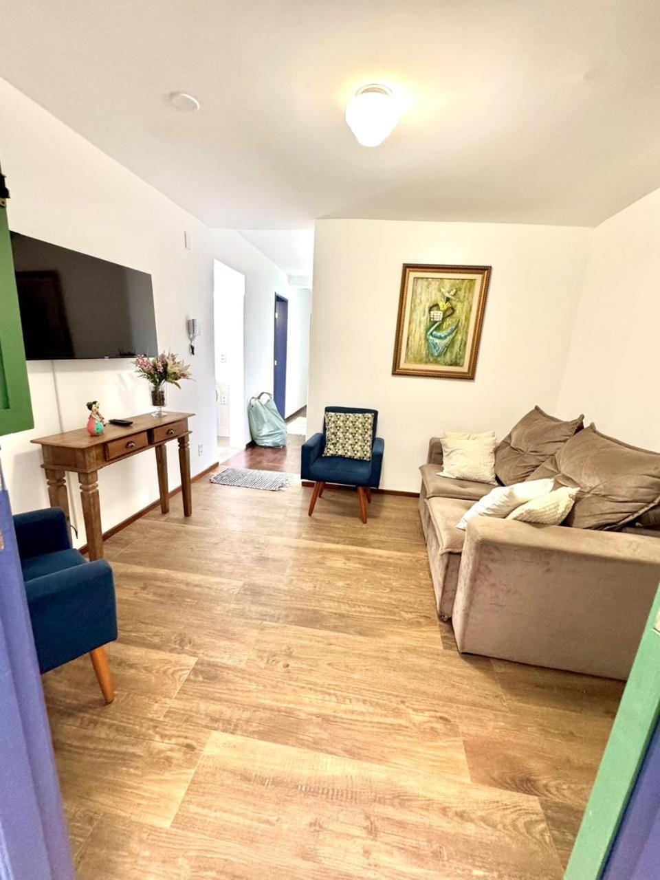 Communal lounge/ TV room, Living room