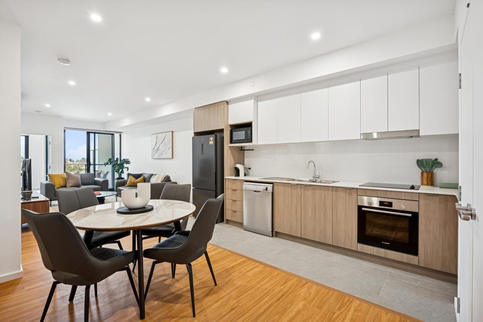 Kitchen or kitchenette, Living room, Dining area, oven, stove