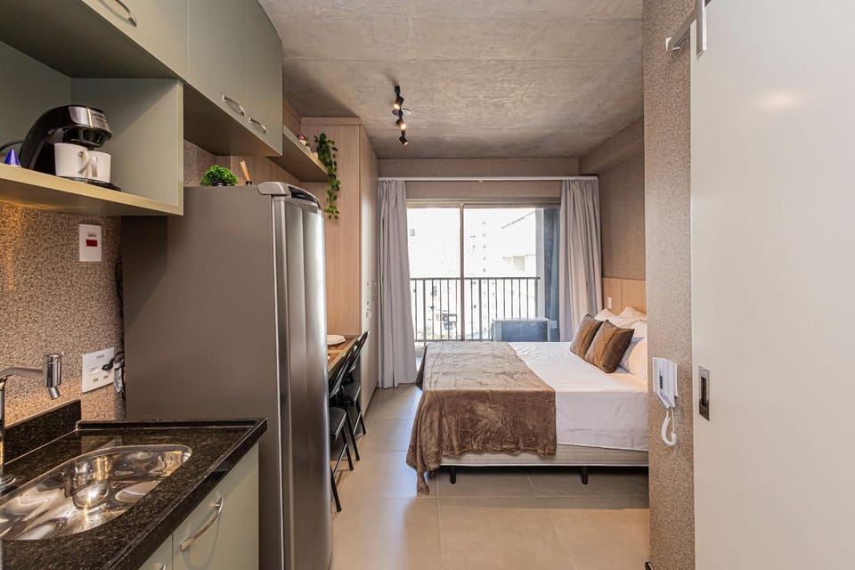 Bed, Kitchen or kitchenette