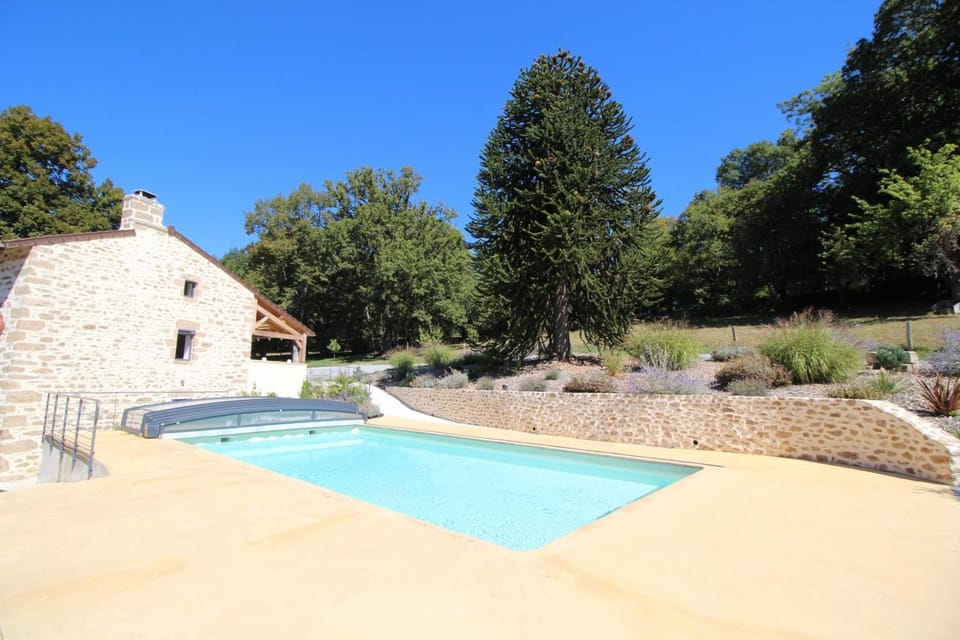 Chez marie-louise House in Nouvelle-Aquitaine