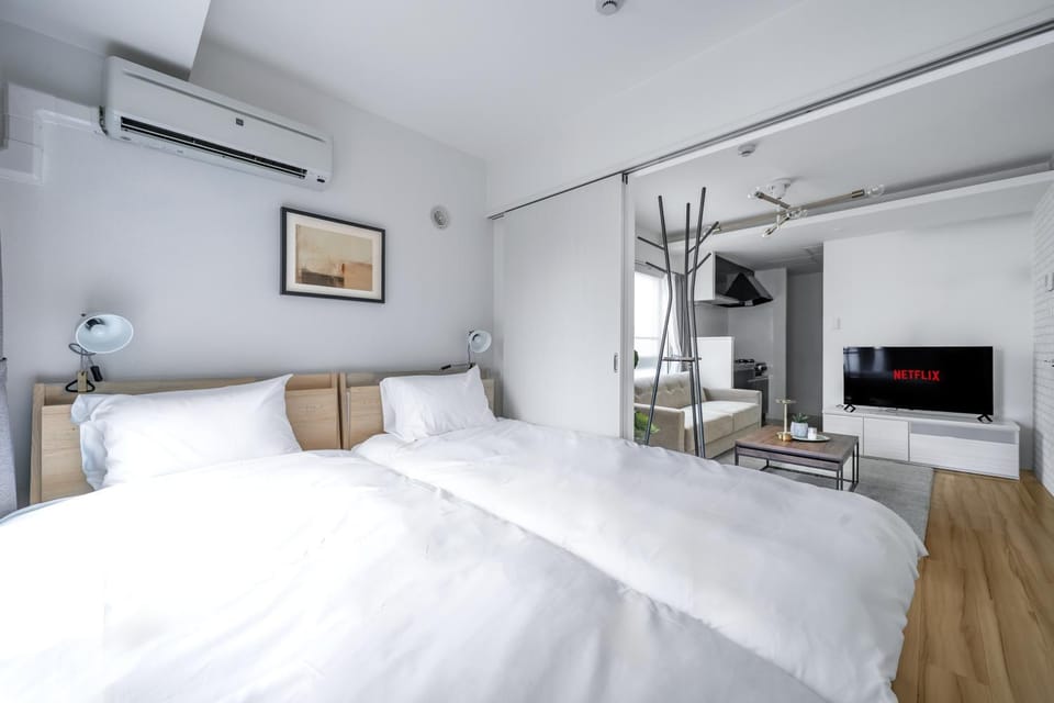 Bed, Bedroom, air conditioner