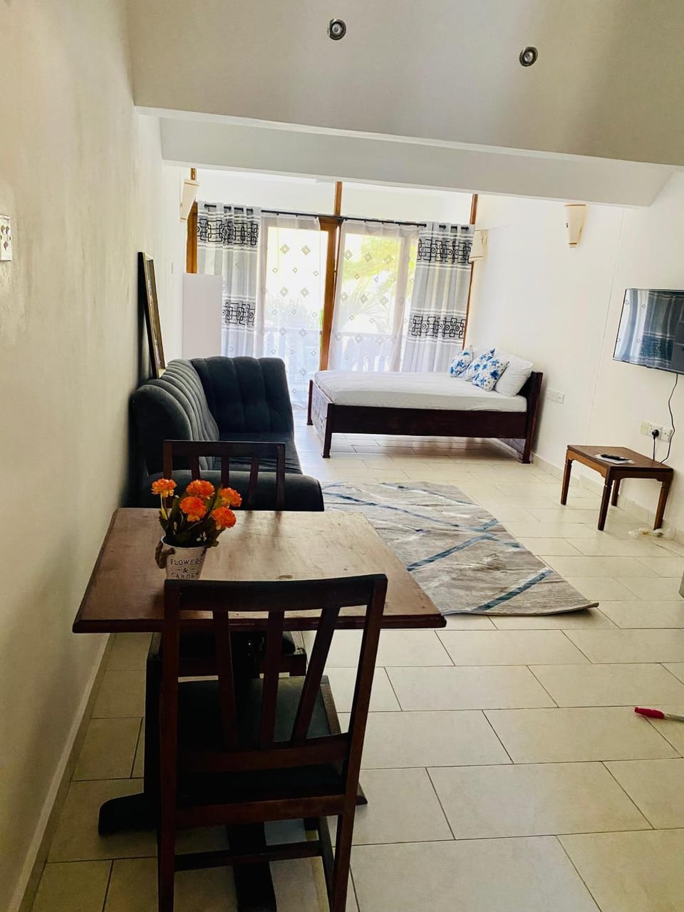 Diani Sea Side Studios Apartment in Diani Beach