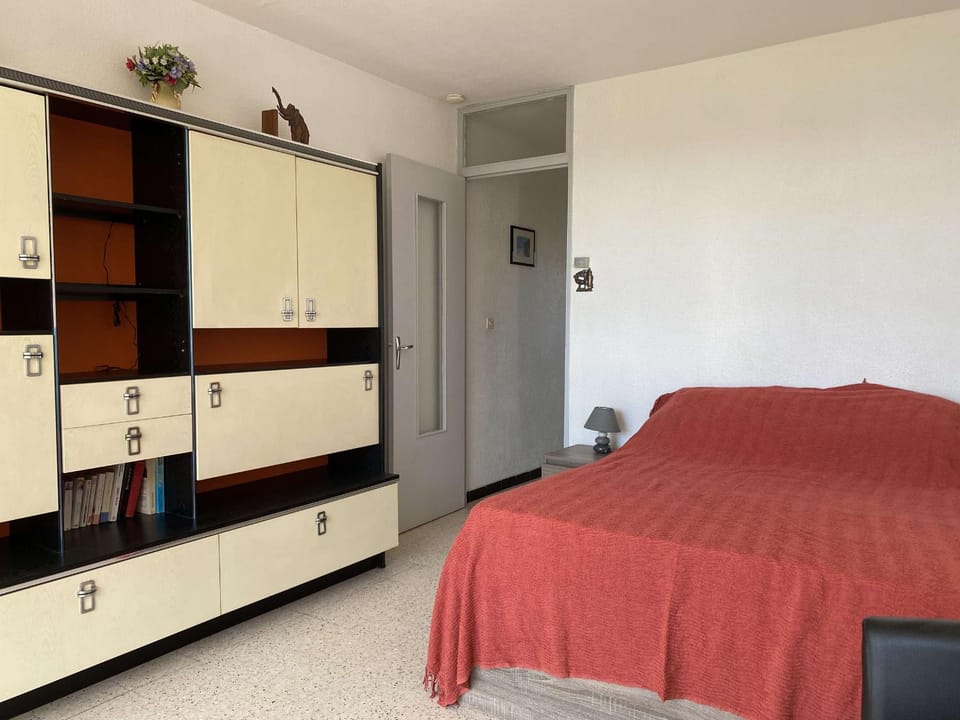Studio avec parking privé à Balaruc-les-Bains, proche stade - FR-1-553-314 Apartment in Balaruc-les-Bains