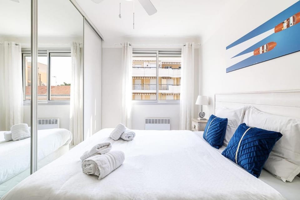 EDOUARD VII - Beautiful 1BDR - Beach 100m away Apartment in Menton