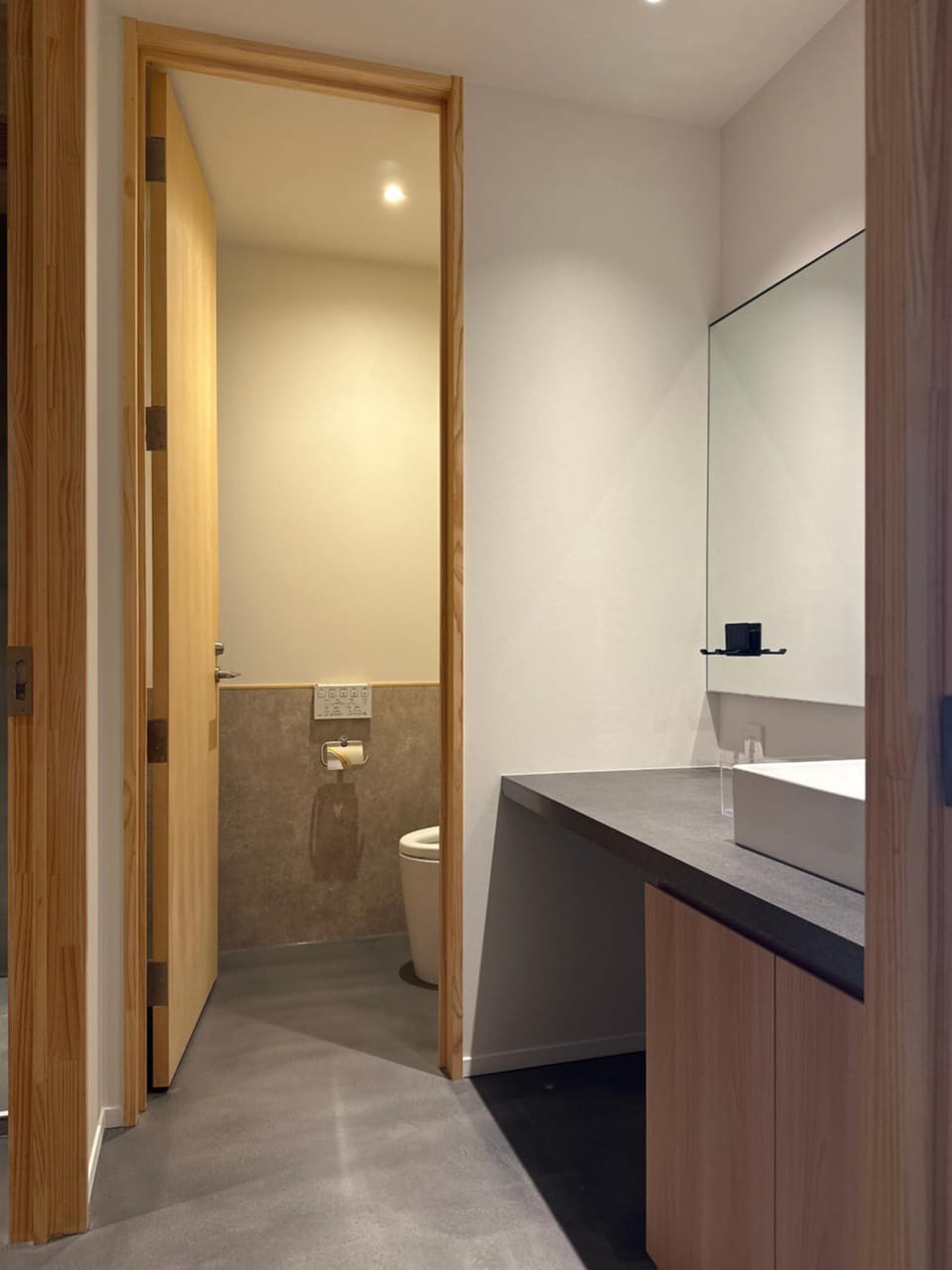2R Yakushima Bed and Breakfast in Japan