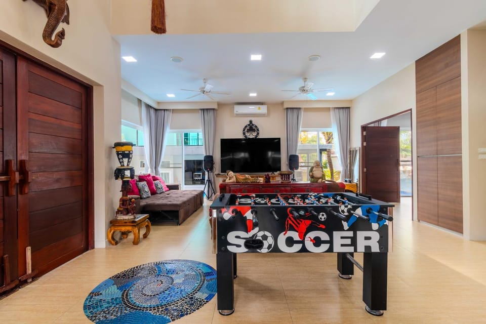 V256 Huge Modern 10BR ZipLine 3 Pools Fully Loaded Villa in Rawai