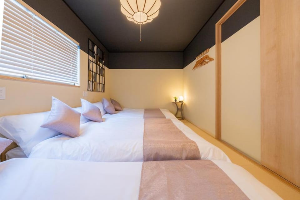 拓 taku 陶器のお風呂 旅の疲れを癒す新しいお部屋 USJまで10分 ベッド16台 6つの寝室 Villa in Osaka