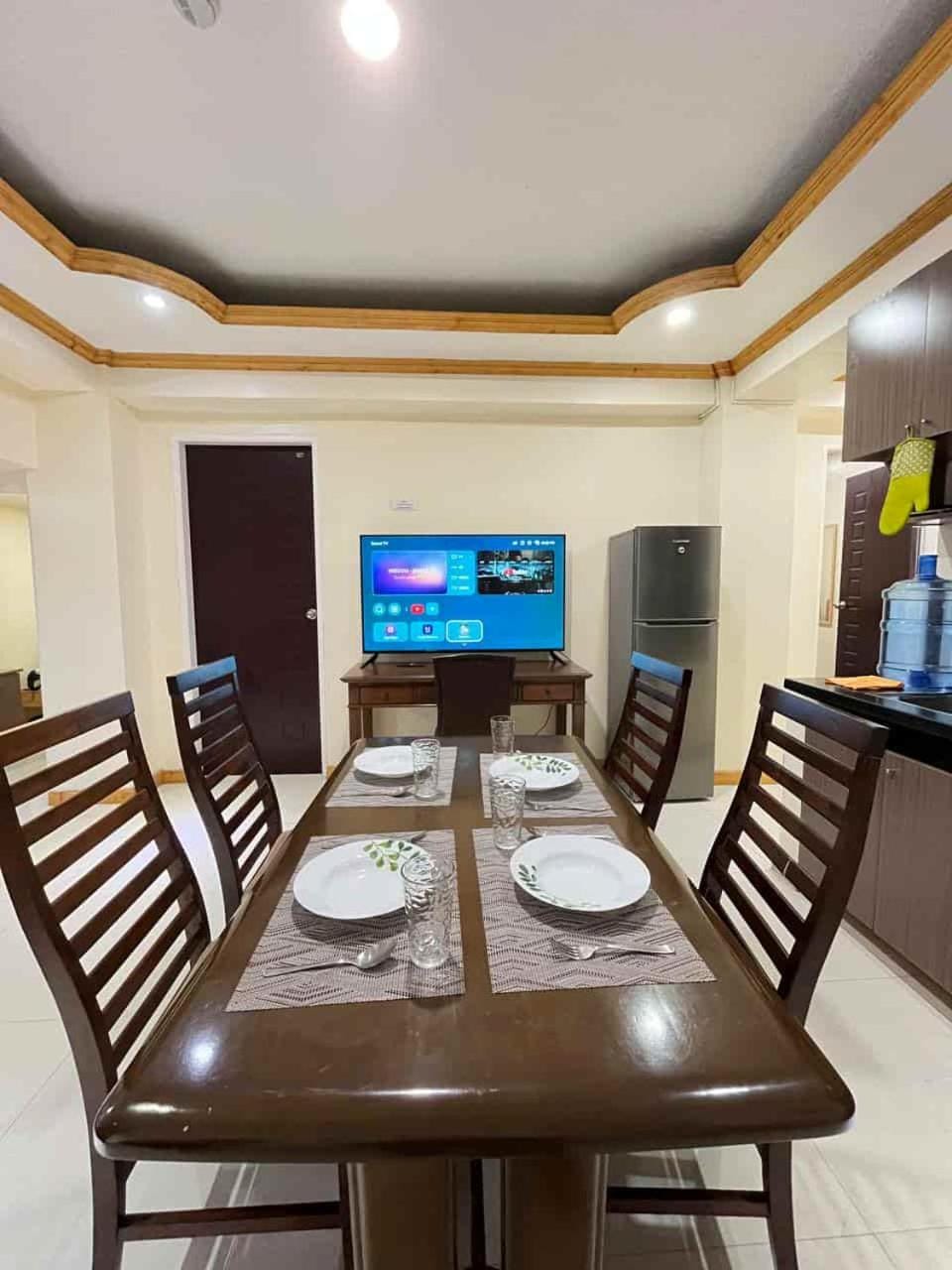 TV and multimedia, Dining area