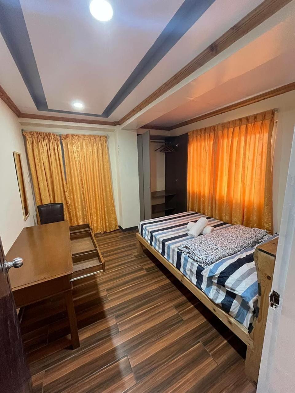 Bed, Bedroom