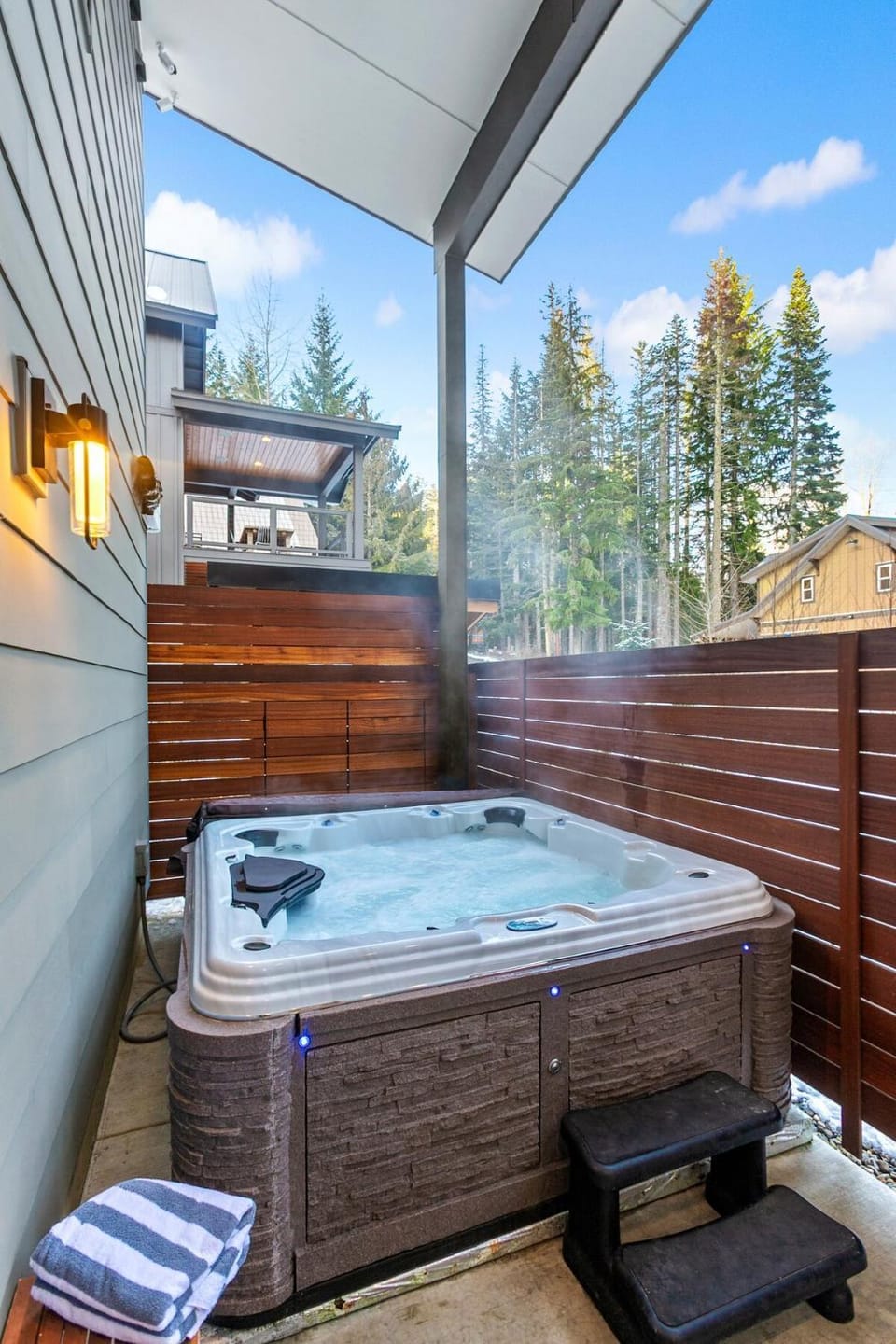 Day, Natural landscape, Hot Tub