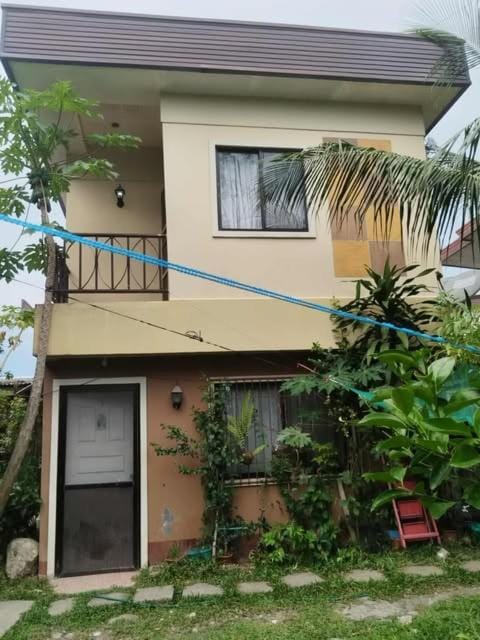 Property building, Facade/entrance, Balcony/Terrace