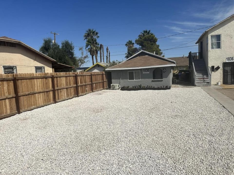 Property building, Day