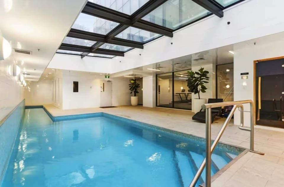 Harbour Views W Pool, Gym, Sauna Near Sky Tower P221 Apartment in Auckland